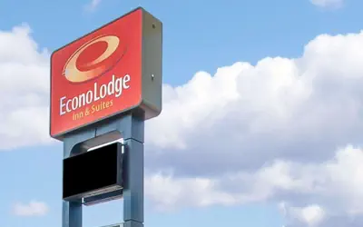 Econo Lodge Inn & Suites Jackson Northwest