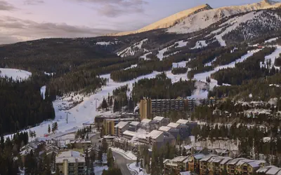 Hotel Alpenrock Breckenridge, Curio Collection by Hilton