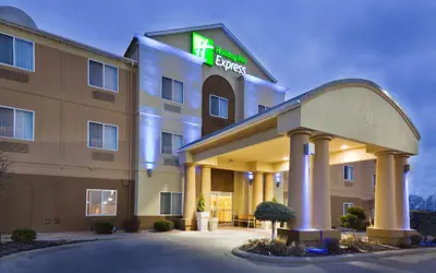 Holiday Inn Express Hotel & Suites Burlington by IHG