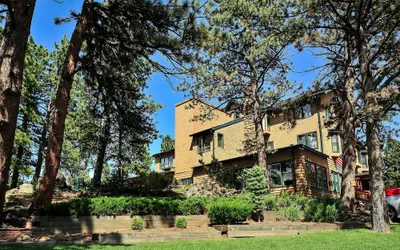 The Historic Crag's Lodge