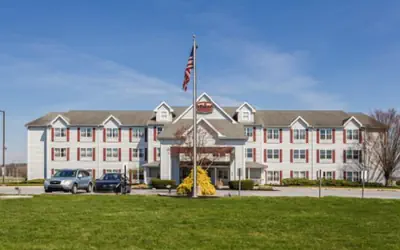 Lancaster Inn and Suites