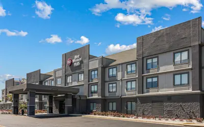 Best Western Plus Savannah Gateway