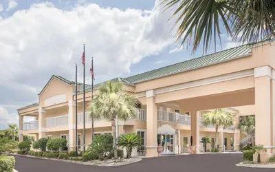Baymont by Wyndham Crestview