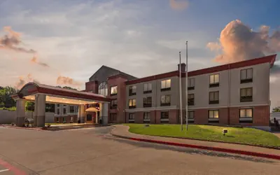Comfort Inn & Suites Tyler North