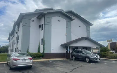 Super 8 by Wyndham Danville VA