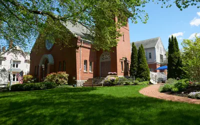 Belfry Inn & Bistro