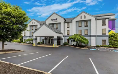 Spark by Hilton Cincinnati Airport South
