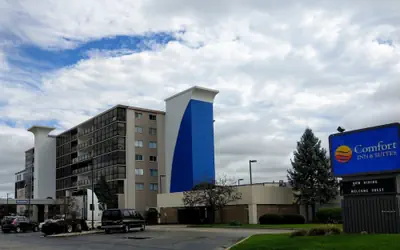 Best Western Rochelle Inn & Suites near DeKalb
