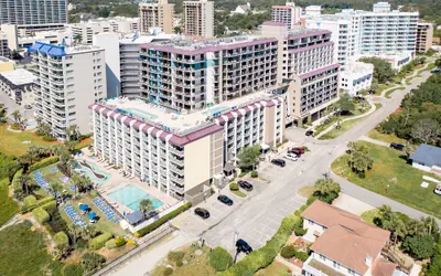 Grande Shores Ocean Resort