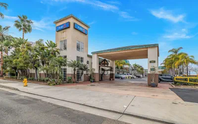 Motel 6 Oceanside, CA Marina / Camp Pendleton