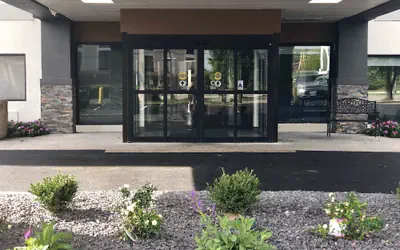 La Quinta Inn & Suites by Wyndham St. Louis Hazelwood/ North