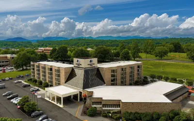 DoubleTree by Hilton Hotel Oak Ridge - Knoxville
