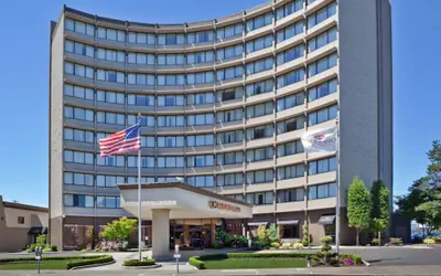 Crowne Plaza Portland Downtown Convention Center by IHG