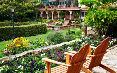 La Playa Hotel