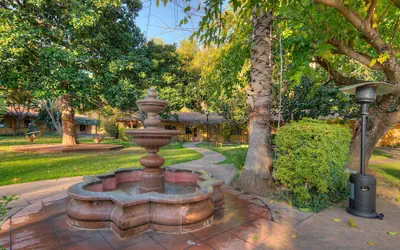 Inn Marin and Suites, an Ascend Collection Hotel