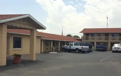 Economy Inn Safford