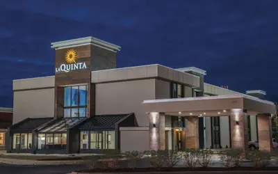 La Quinta Inn & Suites by Wyndham Festus - St. Louis South