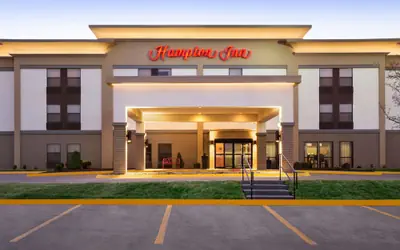 Hampton Inn Wichita-East