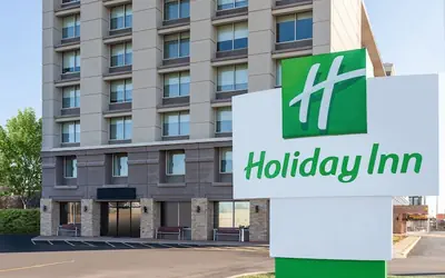 Holiday Inn Chicago Oakbrook by IHG