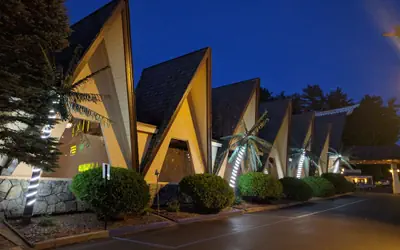 Tiki Resort