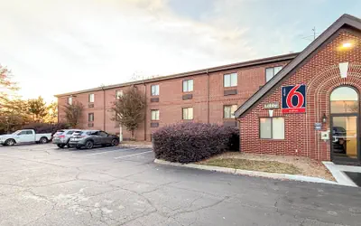 Studio 6 Suites Greenville, SC - Haywood Mall