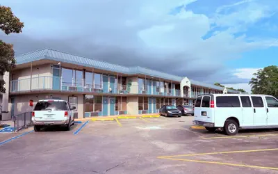 Discovery Inn Lafayette Airport I-10