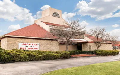 Econo Lodge Holland - Toledo
