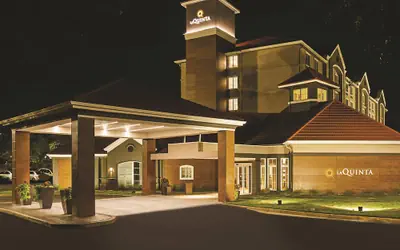 La Quinta Inn & Suites by Wyndham Atlanta Alpharetta