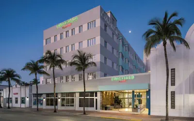 Courtyard by Marriott Miami Beach-South Beach