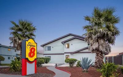 Super 8 by Wyndham Arcata