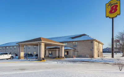 Super 8 by Wyndham Kokomo