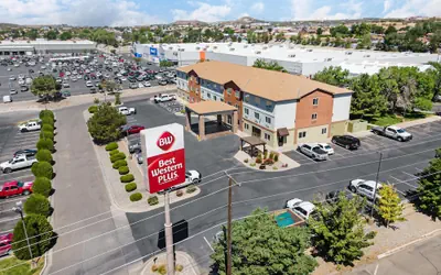 Best Western Plus The Four Corners Inn