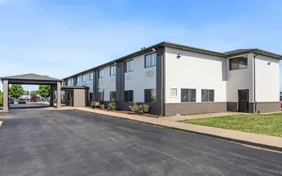 Super 8 by Wyndham Bourbonnais/Kankakee Area