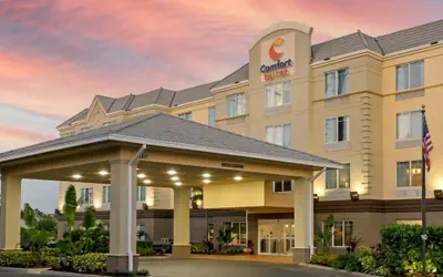 Comfort Suites Near Universal Orlando Resort