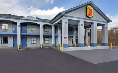 Super 8 by Wyndham Nashville West