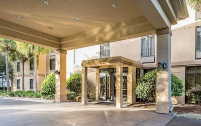 Comfort Inn University