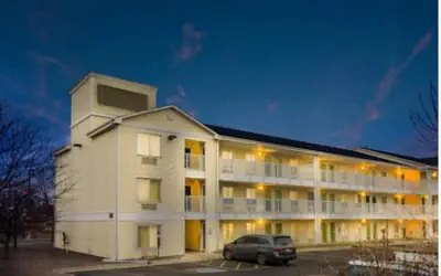 Birch Hill Suites Sulphur