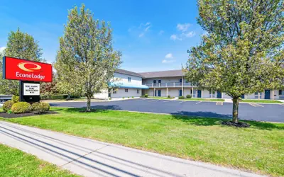 Econo Lodge Bethel - Danbury