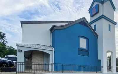 Motel 6 Newark, DE