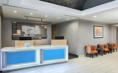 Holiday Inn Express I-26 & Us 29 At Westgate Mall by IHG