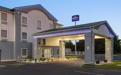 Baymont by Wyndham La Grange KY Southeast