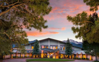 Garden of the Gods Resort and Club
