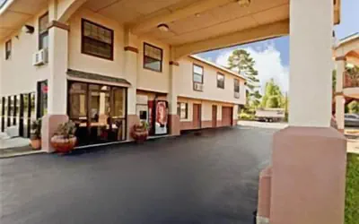 Apple Tree Inn Tyler Lindale