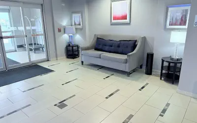 Holiday Inn Express & Suites Bonham by IHG