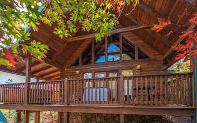 Enchanted View Lodge 3 Bedroom Cabin by RedAwning