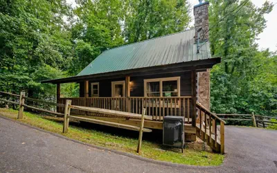 Sunrise Woods Retreat
