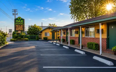Oak Motel Modesto CA