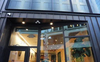 Meco Hotel - Hostel
