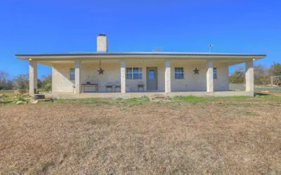 Casa Blanca: Hot-tub, Fire Pit, Hill Country Views