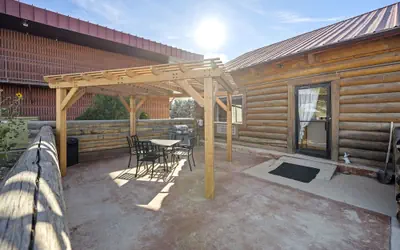 Ponderosa Inn